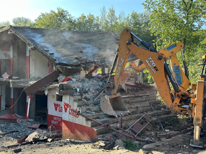 Demolition of illegal structures in Anantnag as part of campaign