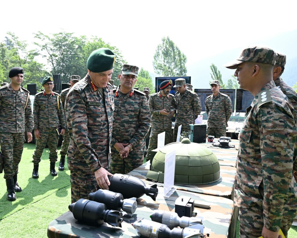 Army Chief Gen Dhiraj Seth Reviews Security in J&K, Visits LoC and Amarnath Yatra Areas